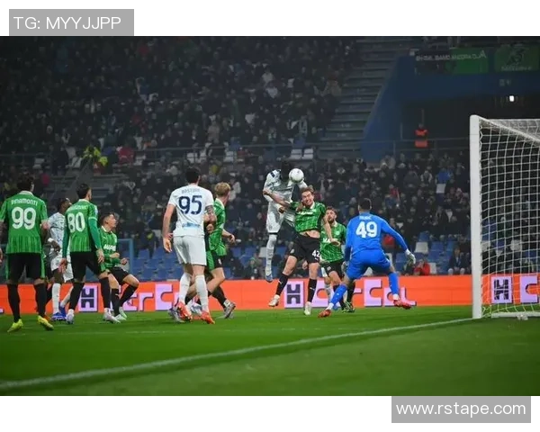 国际米兰与PSV埃因霍温激战在即谁将赢得这场欧战巅峰对决 国际米兰与PSV埃因霍温激战在即谁将赢得这场欧战巅峰对决