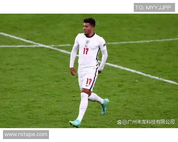 桑乔的崛起与挑战：从天才少年到足球巨星的成长之路