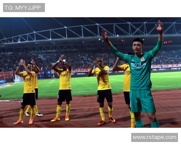 北京羽毛球队强势领跑锦标赛积分榜以63分优势领先其他队伍MBA