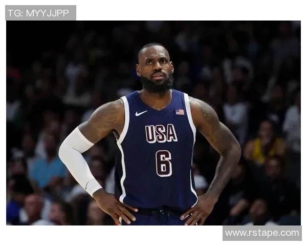 詹姆斯：从篮球场上的传奇到社会影响力的多面手