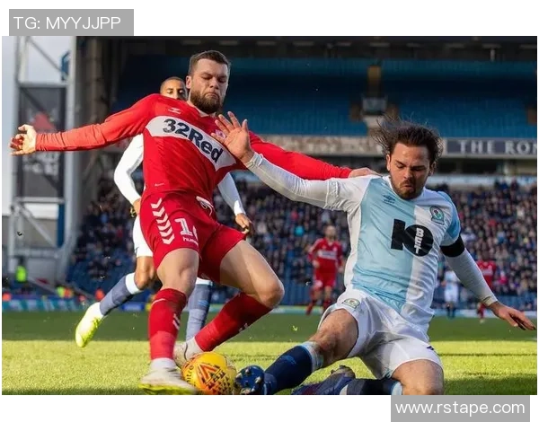 克鲁与布莱克本激战正酣谁能在这场较量中笑到最后