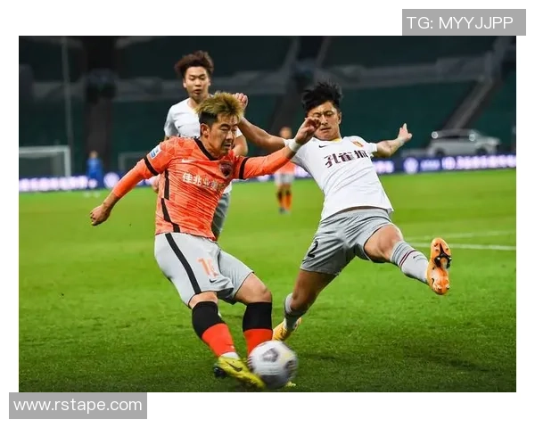 深圳足球队的快速转型与发展探讨：热议背后的机遇与挑战