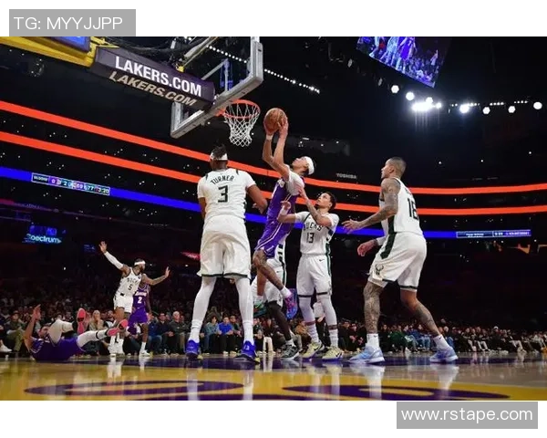 湖人对战雄鹿精彩360直播全景回放及赛后分析尽在此处