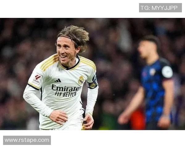 莫德里奇的传奇之路如何在足球世界中书写自己的辉煌篇章